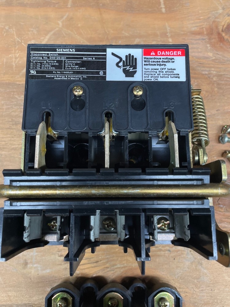 D46120-001 Siemens 30A Switch