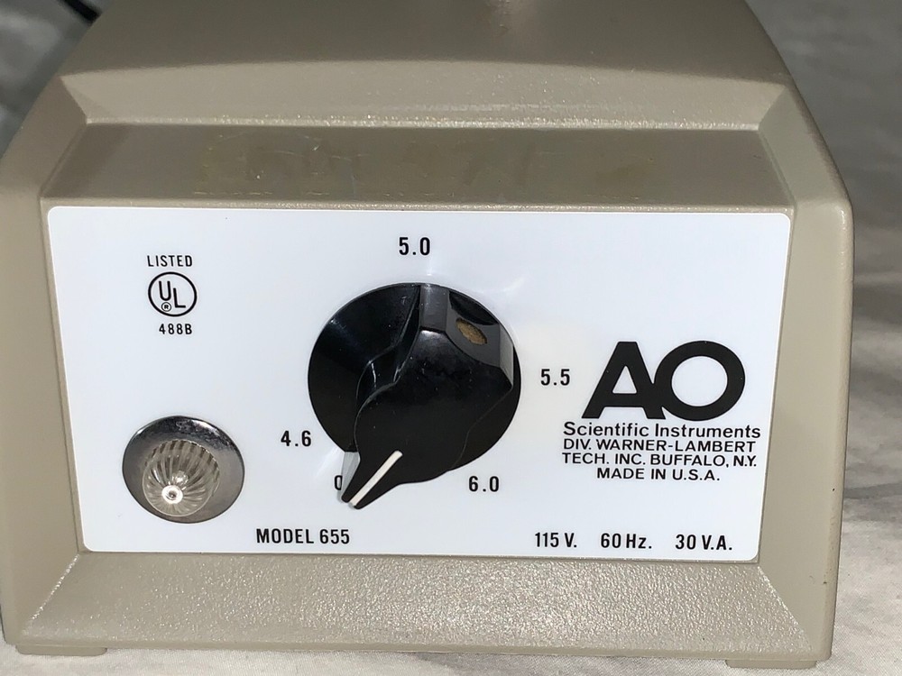 AO Scientific Instruments microscope Light Source model: 655