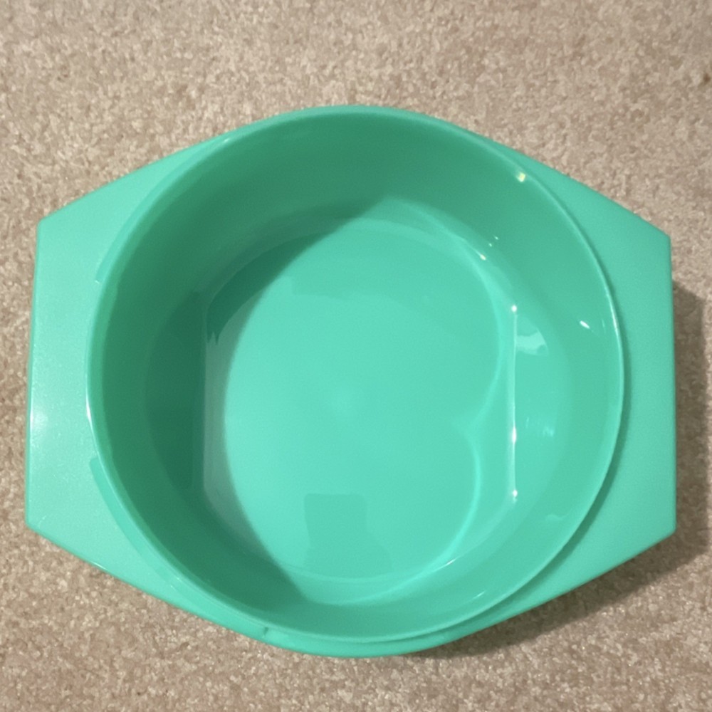 Tupperware Grater Bowl