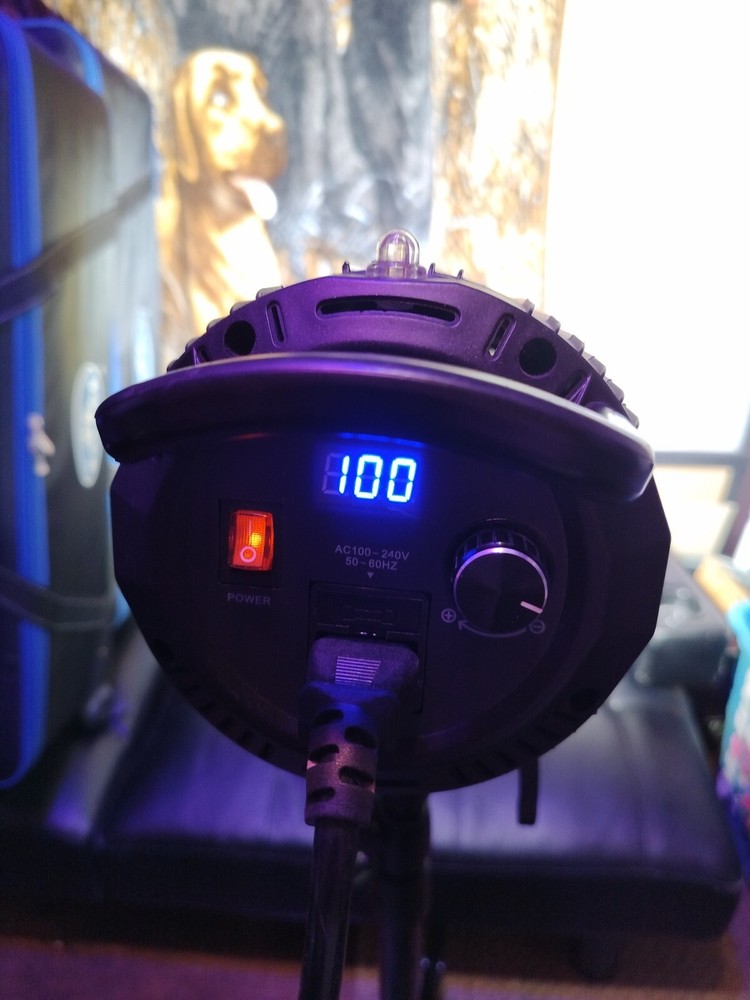 LED Digital Light Savage LED 1000