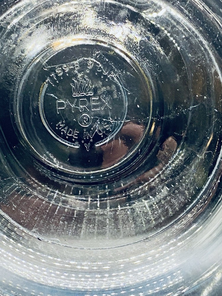 Vintage PYREX Percolator - 6- 9 Cup 7759 - Missing Metal Strainer