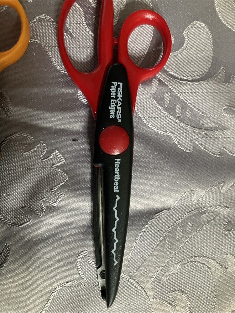 Fiskars Paper Edgers 4 Total Different Styles