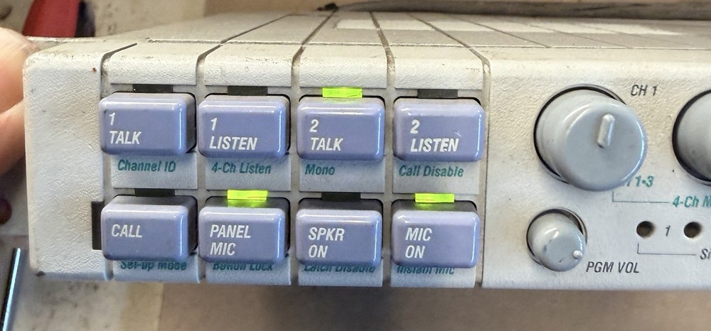 RTS Telex MCE-325 Programmable 2 to 4-Channel Intercom User Station