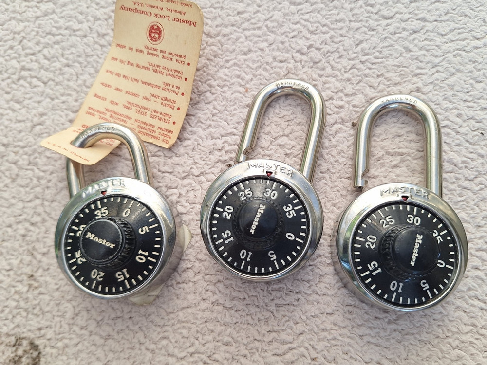 THREE (3) Master Lock PRE-OWNED/USED Combination Black Padlocks 1525