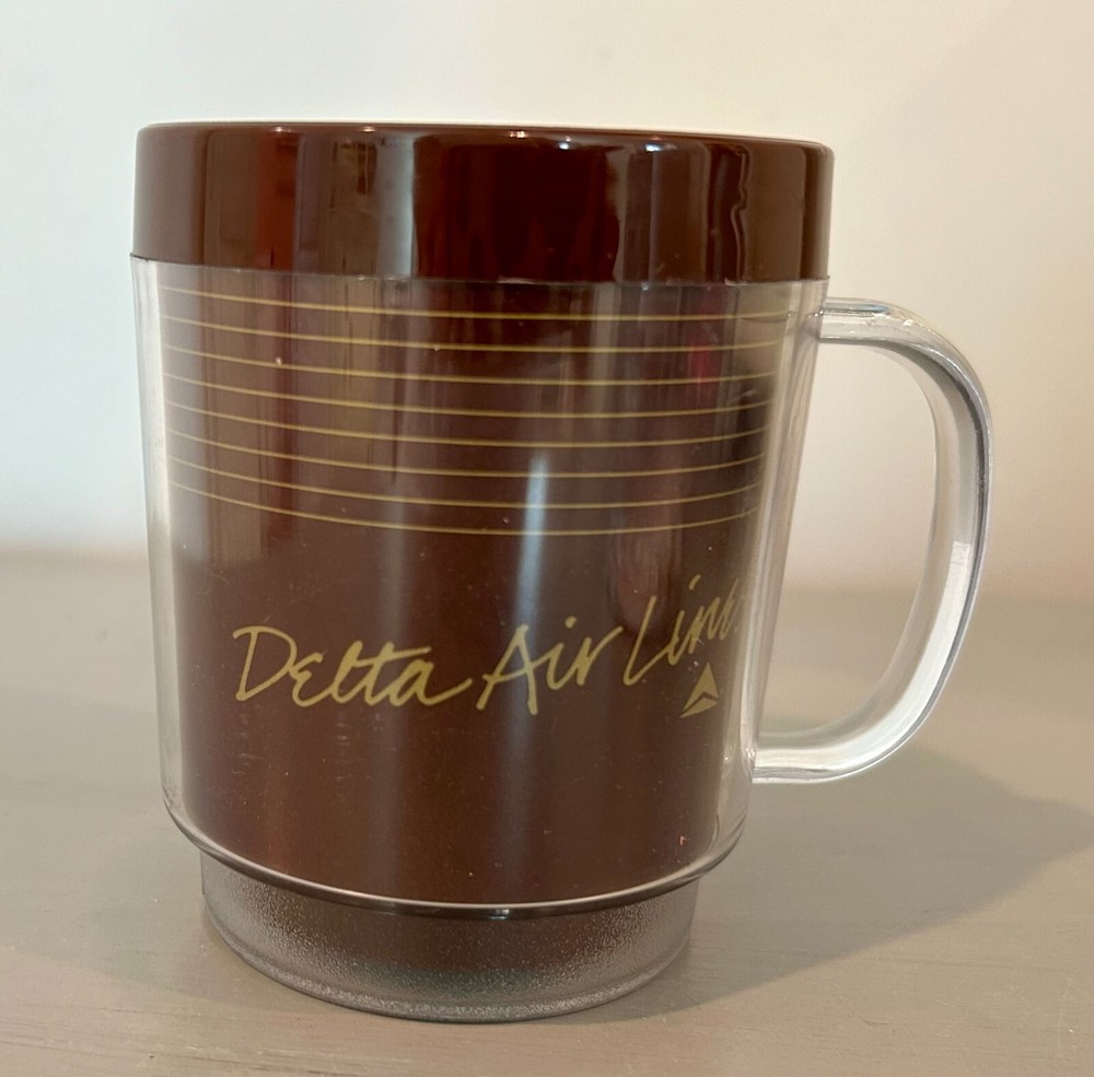 VINTAGE DELTA AIRLINES "EAGLE" PLASTIC CUP