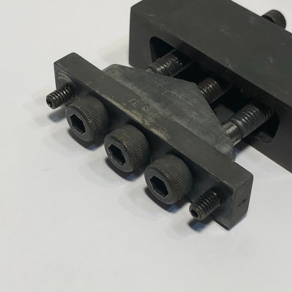 Challenge Tool MK-37P Panel Punch For 37-Pin