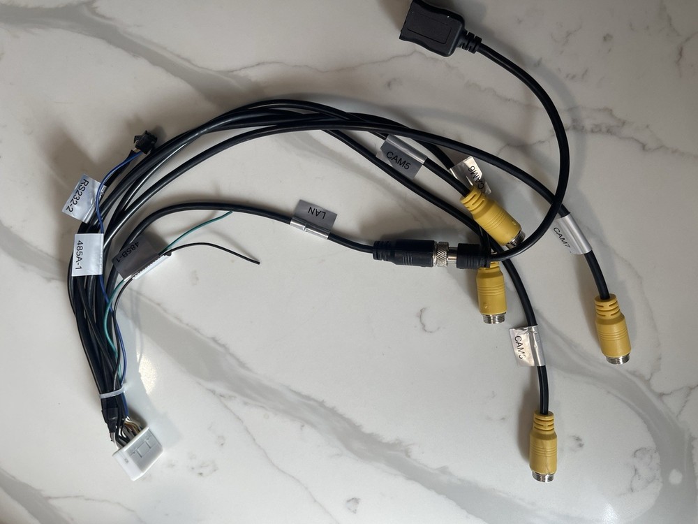 STREAMAX PWS2-1.00-000000800-C0001 + Cables