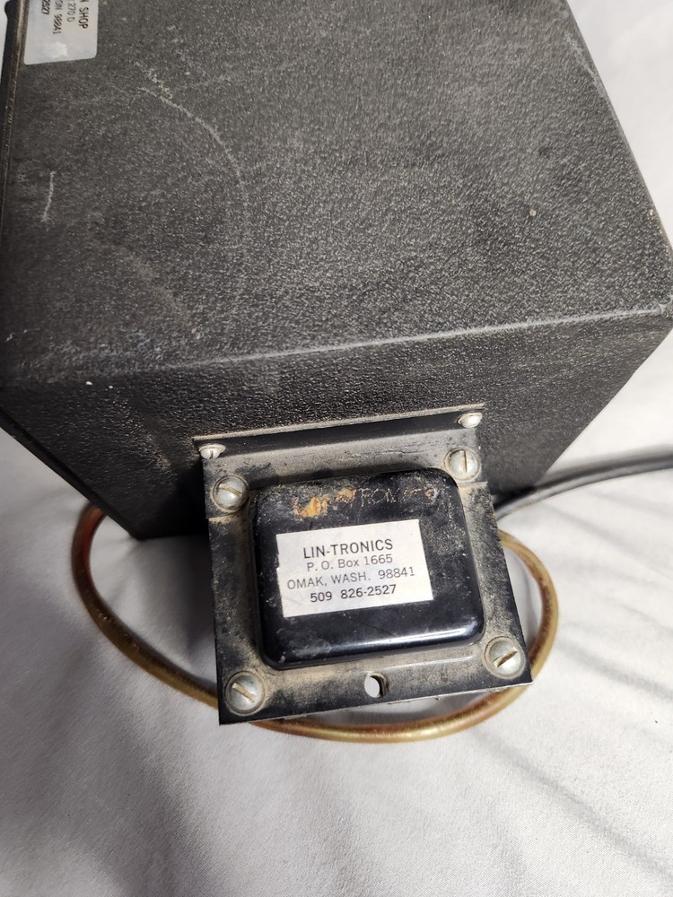 Vintage Lampkin Laboratories Frequency Meter Transceiver Model 105-B Tested