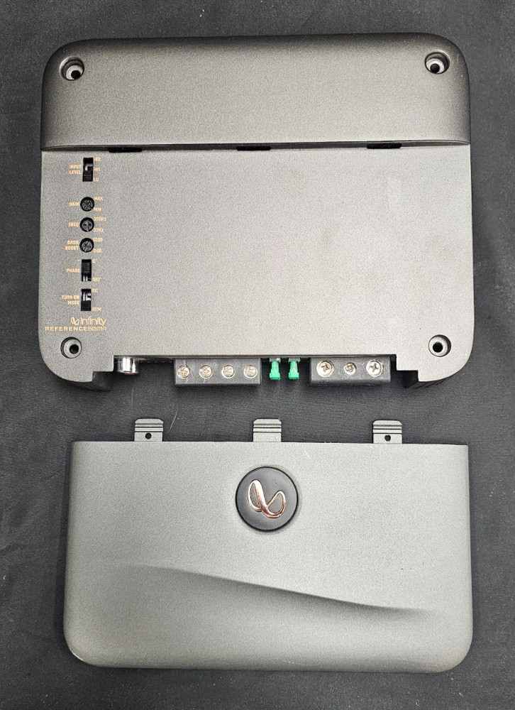 Infinity Reference 6001A Series mono subwoofer amplifier