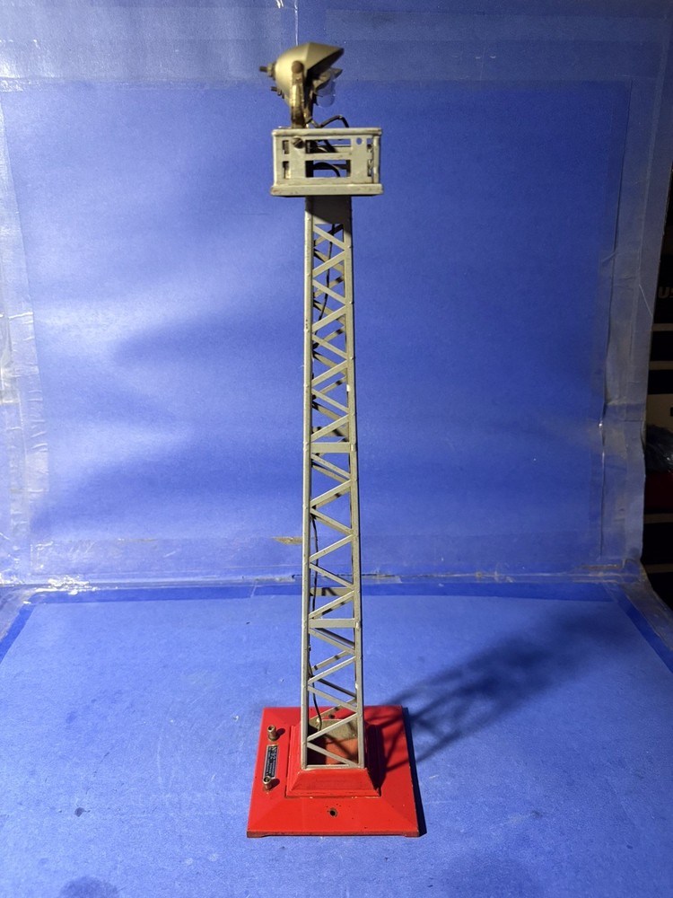Lionel Prewar #92 Light Tower w/Box
