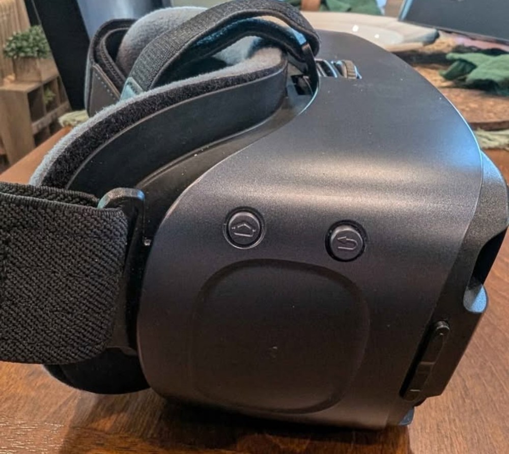 Samsung GEAR VR w Controller