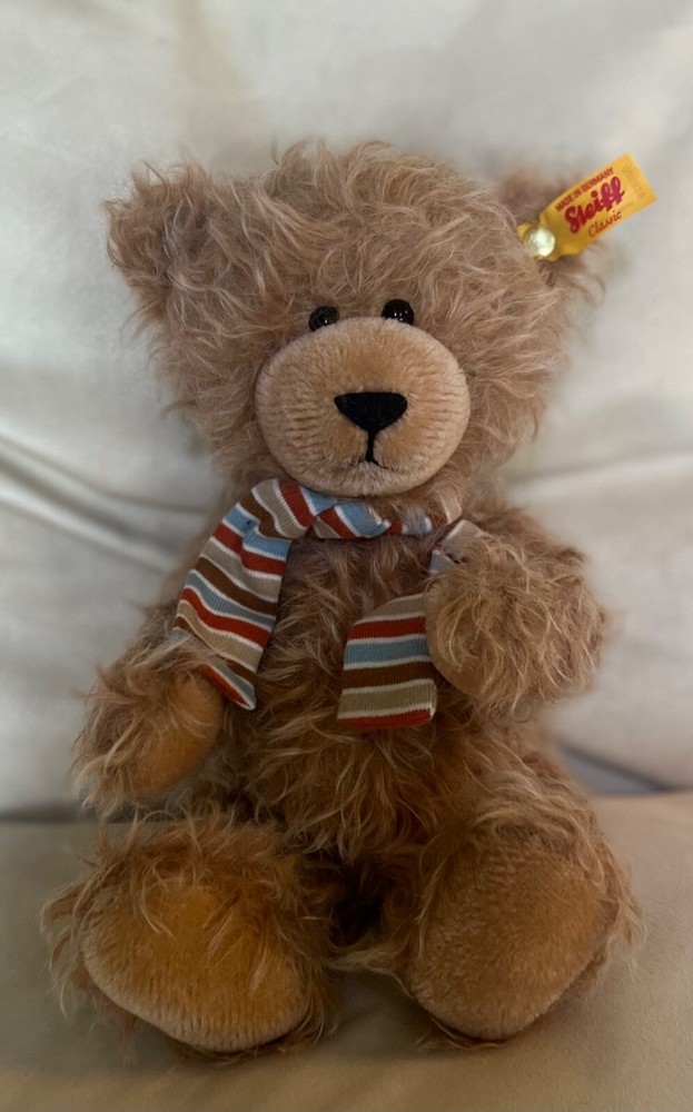 Steiff Nils Classic Teddy Bear