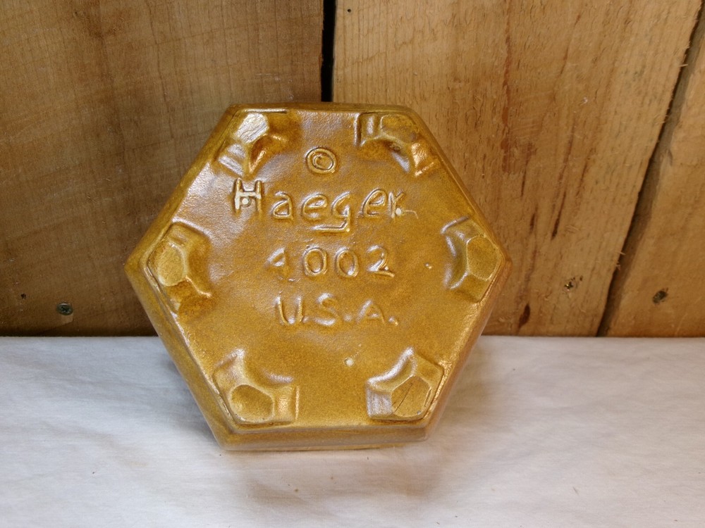 Vintage Haeger #4002 Octagon Planter