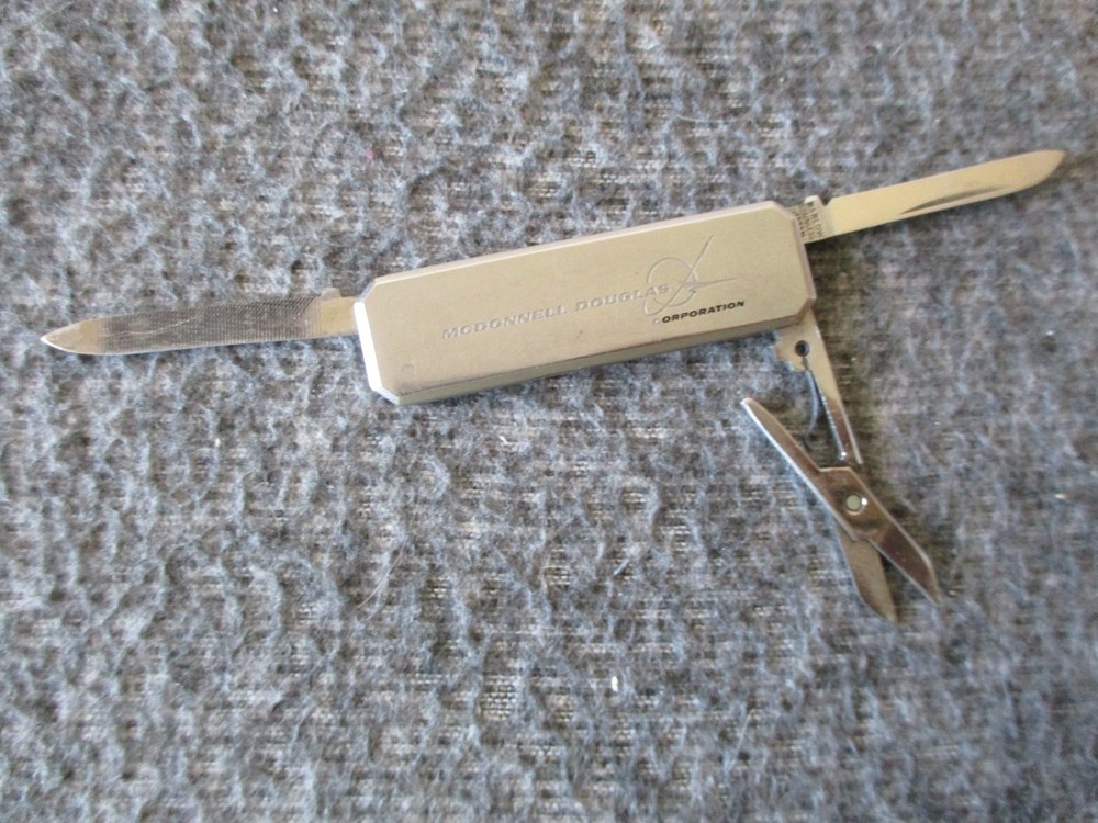 NASA MSFC-MISSILE COMMAND MULTITOOL PKT KNIFE-MCDONNELL/LOCKHEED/TELEDYNE/BOEING