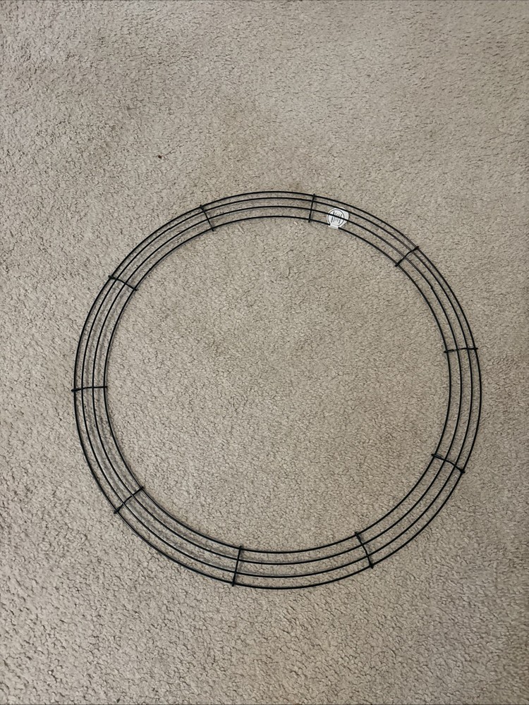 20" Metal Wreath Form