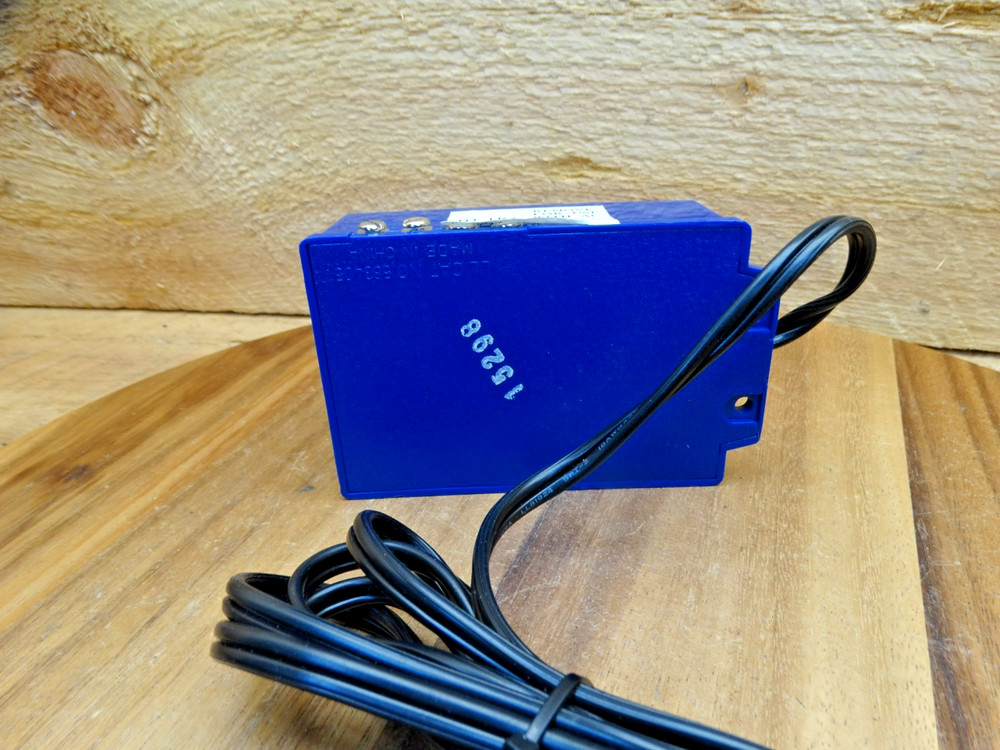Life Like HO Scale Model Train Transformer Output 18VAC/ 16VDC/ 7VA Max