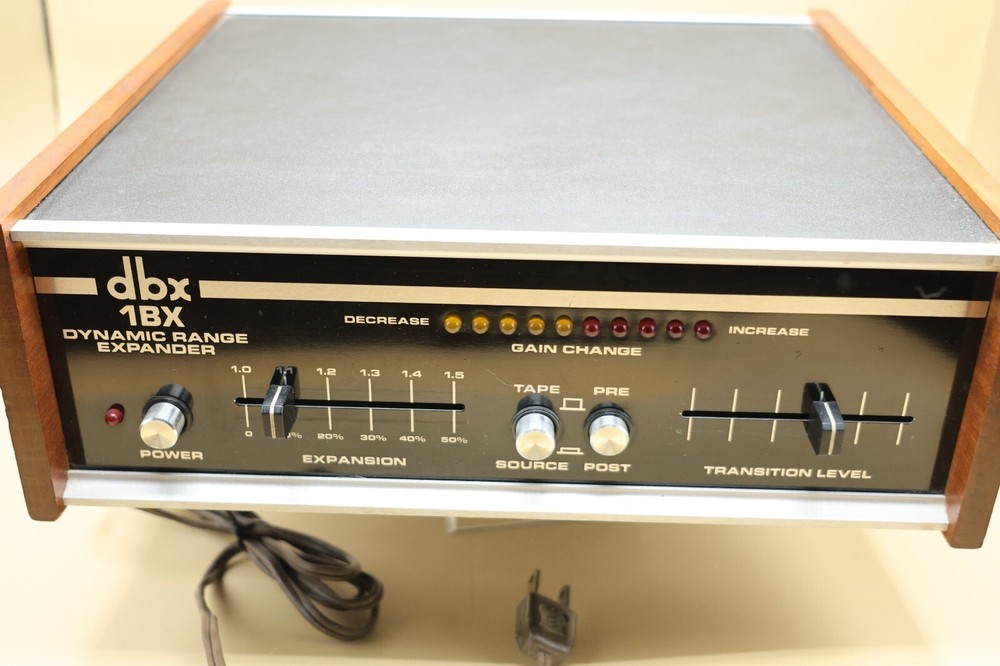 DBX 1BX Dynamic Range Expander- Newton, MA. Dut's Deals
