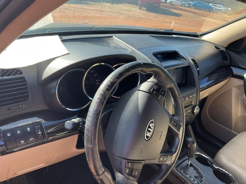 SORENTO 2011 Glove Box 4970636