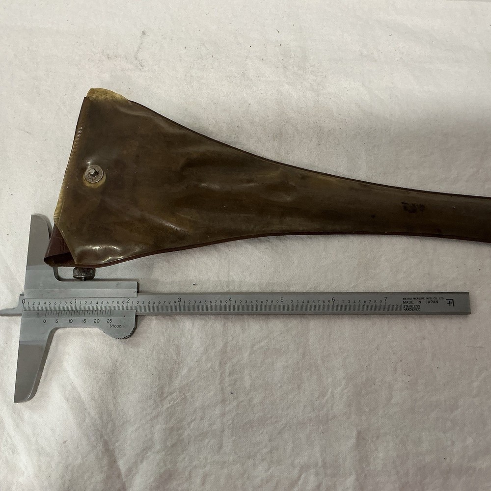 Vernier Caliper 7” Plastic Case Included