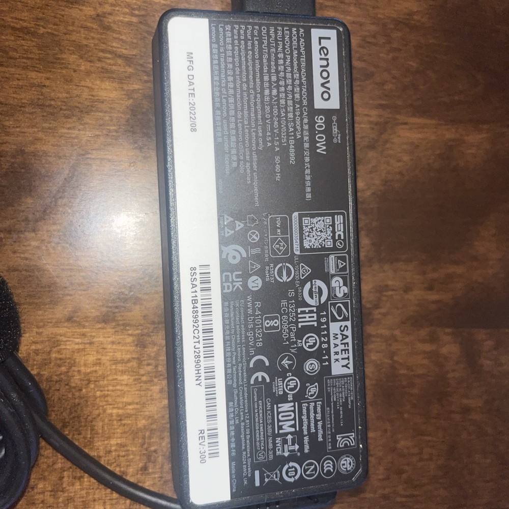 Lenovo USB-C Universal Business Dock LDC-VAR TYPE 40B3