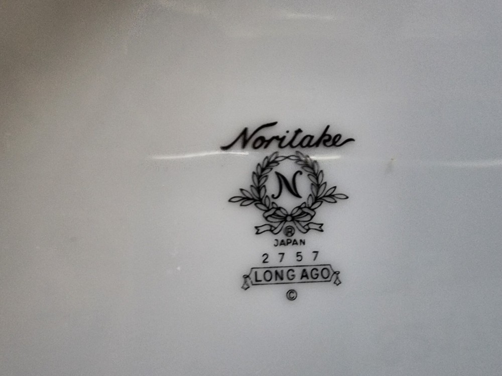 Noritake Long Ago Oval Vegetable