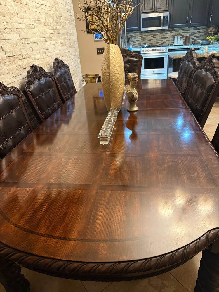 Solid Wood dinner table for 8 (great for large parties/Table can be folded)
