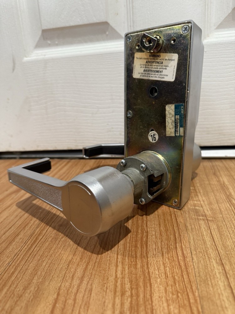 Info L1000 Combination Lock
