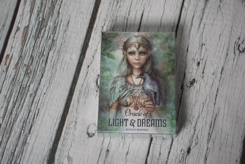 Oracle of Light & Dreams, Oracle Cards
