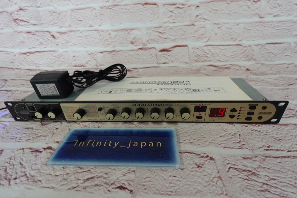 Zoom Studio 1204 Reverb Vocoder Processor fast ship from japan vintage w/adapter