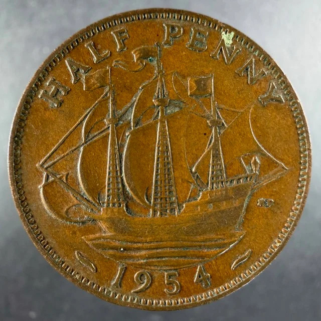 1954 Great Britain Half Penny Bronze Golden Hind Choice Example