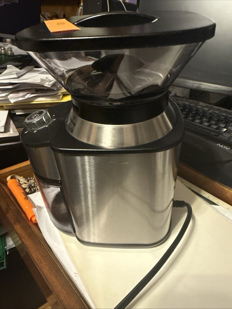 sboly coffee grinder Electric #482. Works Tested