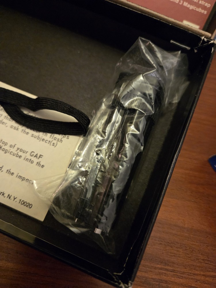 GAF Pocket Camera 200 Vintage In Box