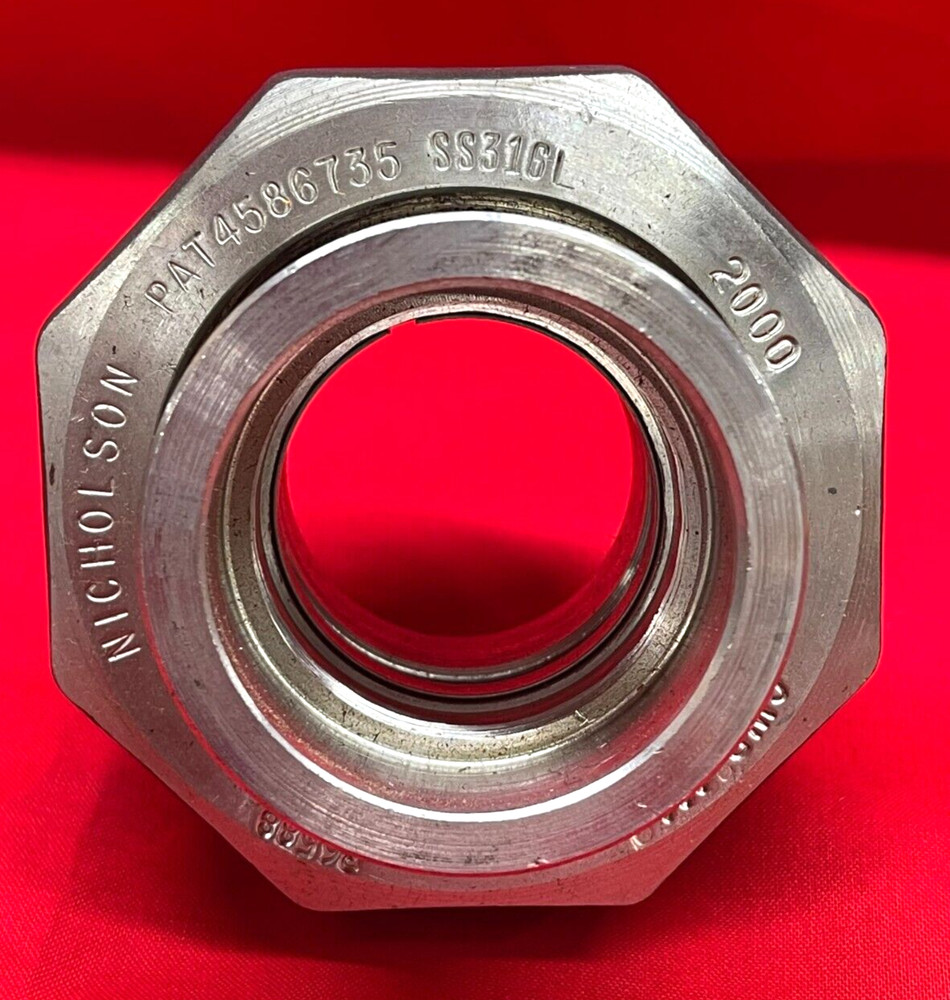 NICHOLSON UNIFLEX PIPE COUPLING 6577012 1-1/2"