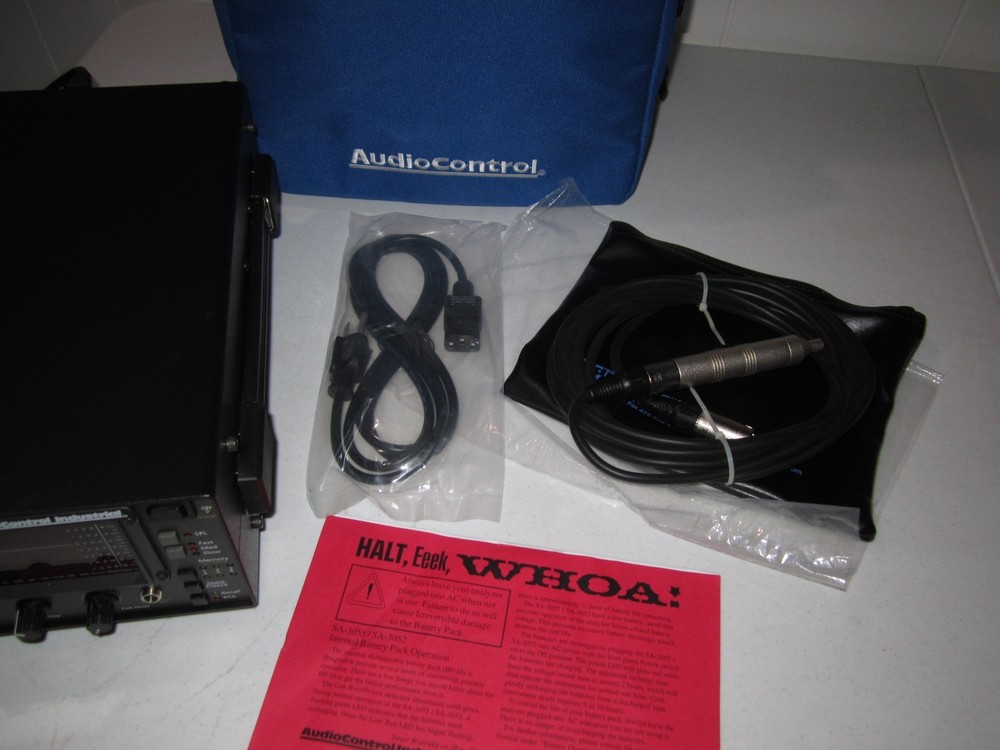 Audio Control SA-3052 one Third Octave Real Time Spectrum Analyzer / SPL Meter