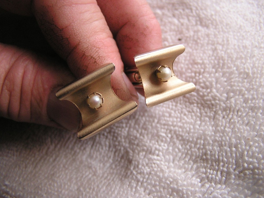 Vintage Bowed Cufflinks