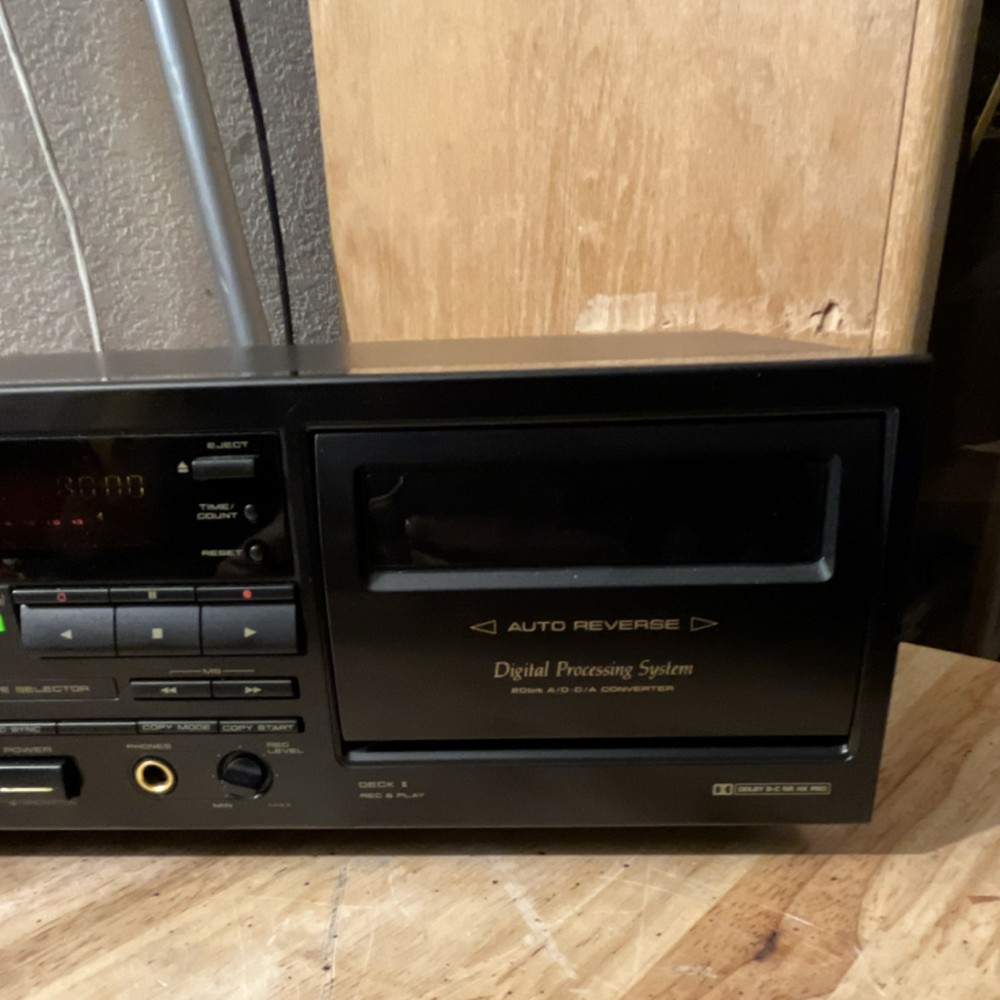 Pioneer CT-W606DR Cassette Deck Auto Reverse Digital Processing working perfect
