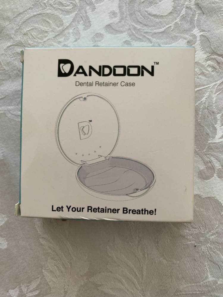 dental retainer case  Dandoon Brand