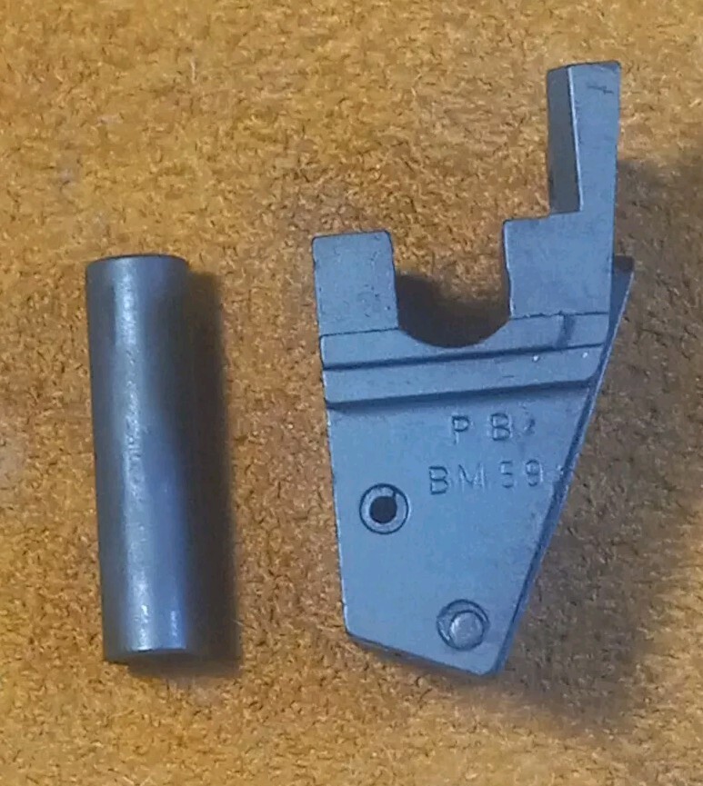 BM59 BM59E Front Magazine Catch