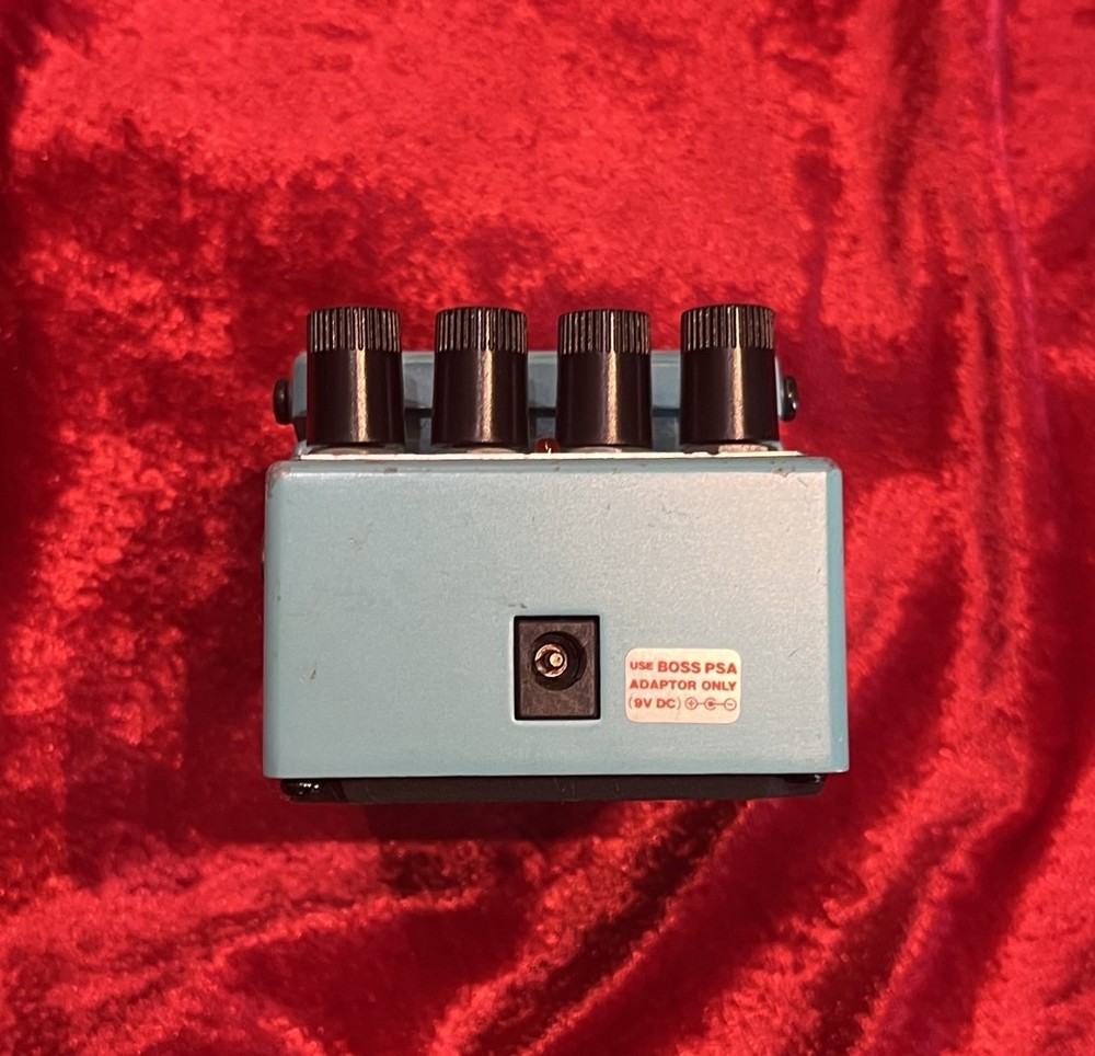 BOSS Bass Limiter Enhancer LMB-3