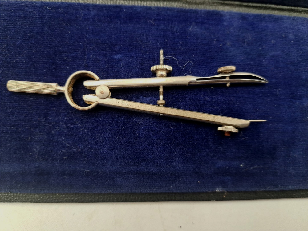 Charvos Drafting Set Engineering Mechanical Tools & Case 7 Piece Vintage READ