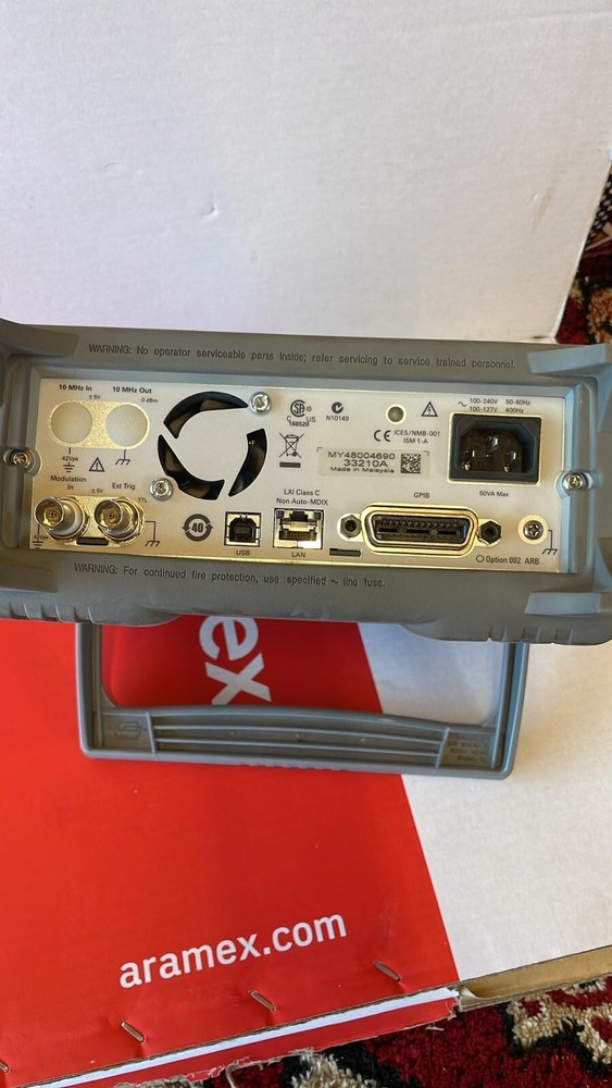 Agilent Function/Arbitrary Waveform Generator 10MHz 33210A USED