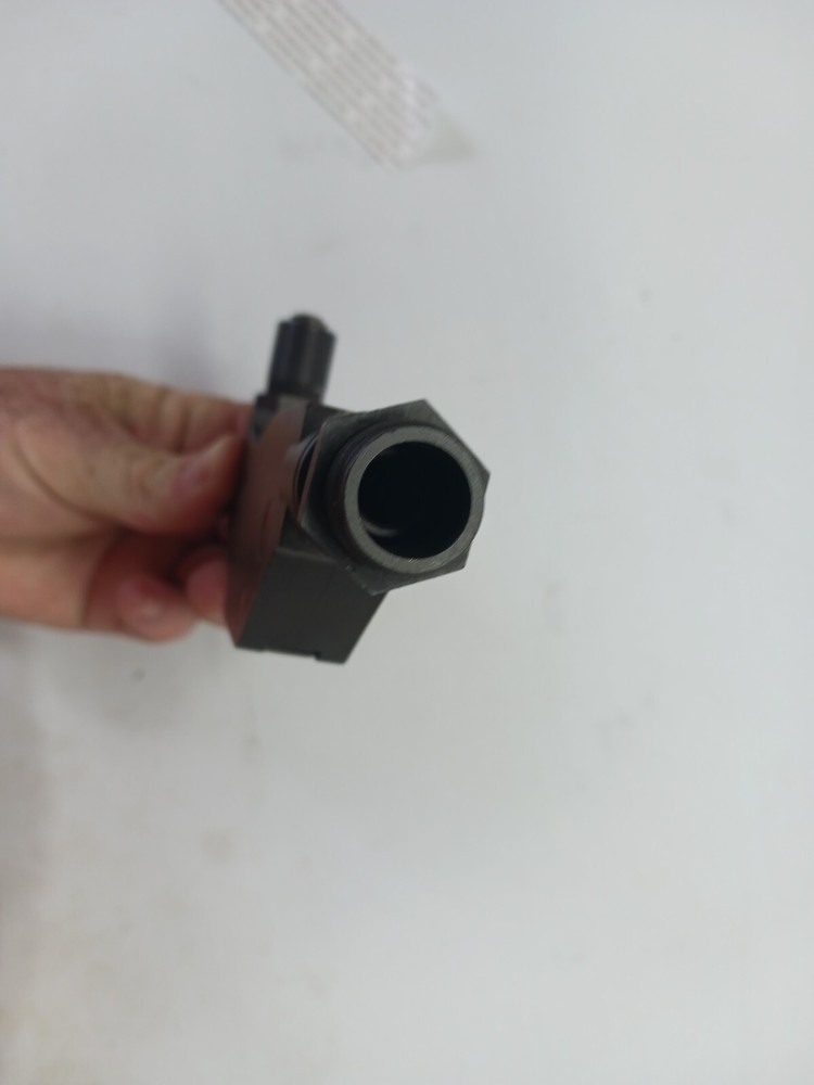 CherryMAX Aerospace 456MAX 753-54 Offset Pulling Head Right Angle A