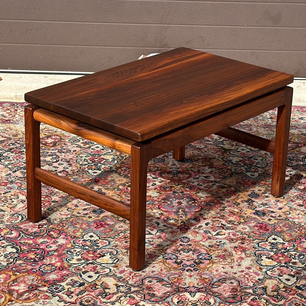 Mid-Century Modern Gunlocke Solid Walnut Floating Top Side Table Jens Risom