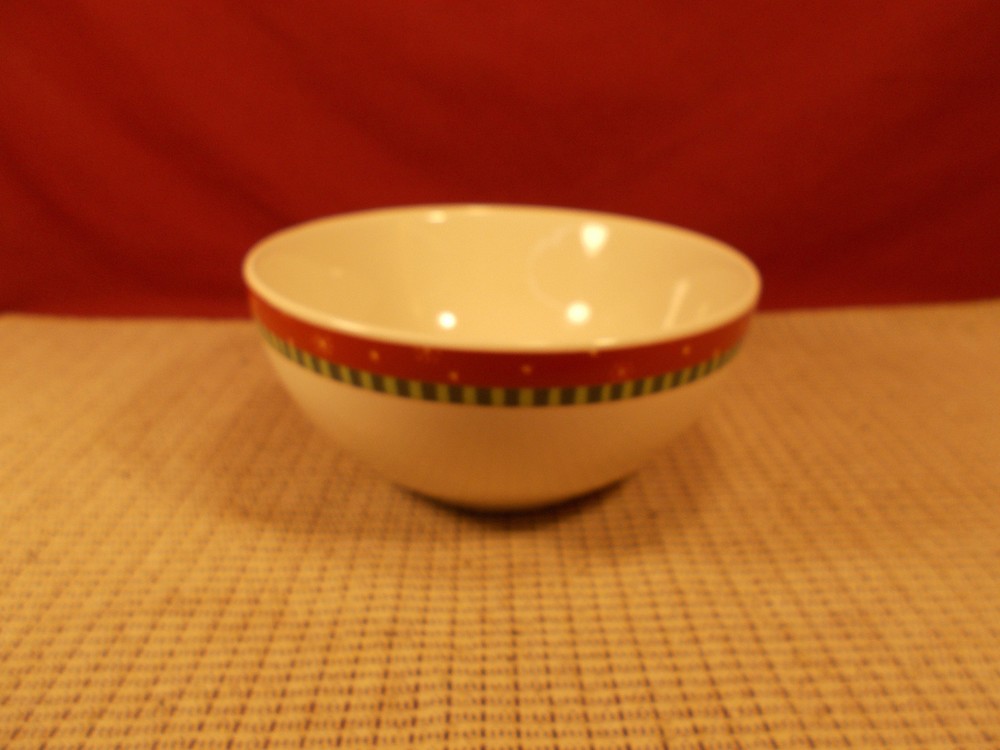 Thomson Pottery Merry Christmas Pattern Cereal Bowl 6 1/8"