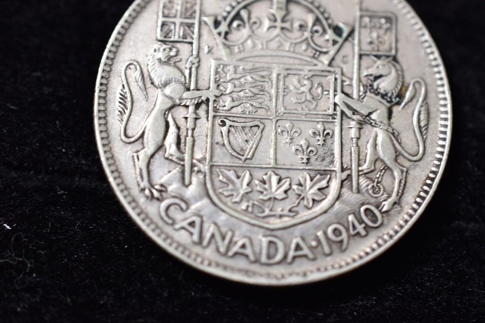CANADA 1940 50 CENT COIN