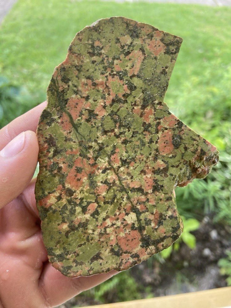 Unikite Rough Slabs 6.7 Oz