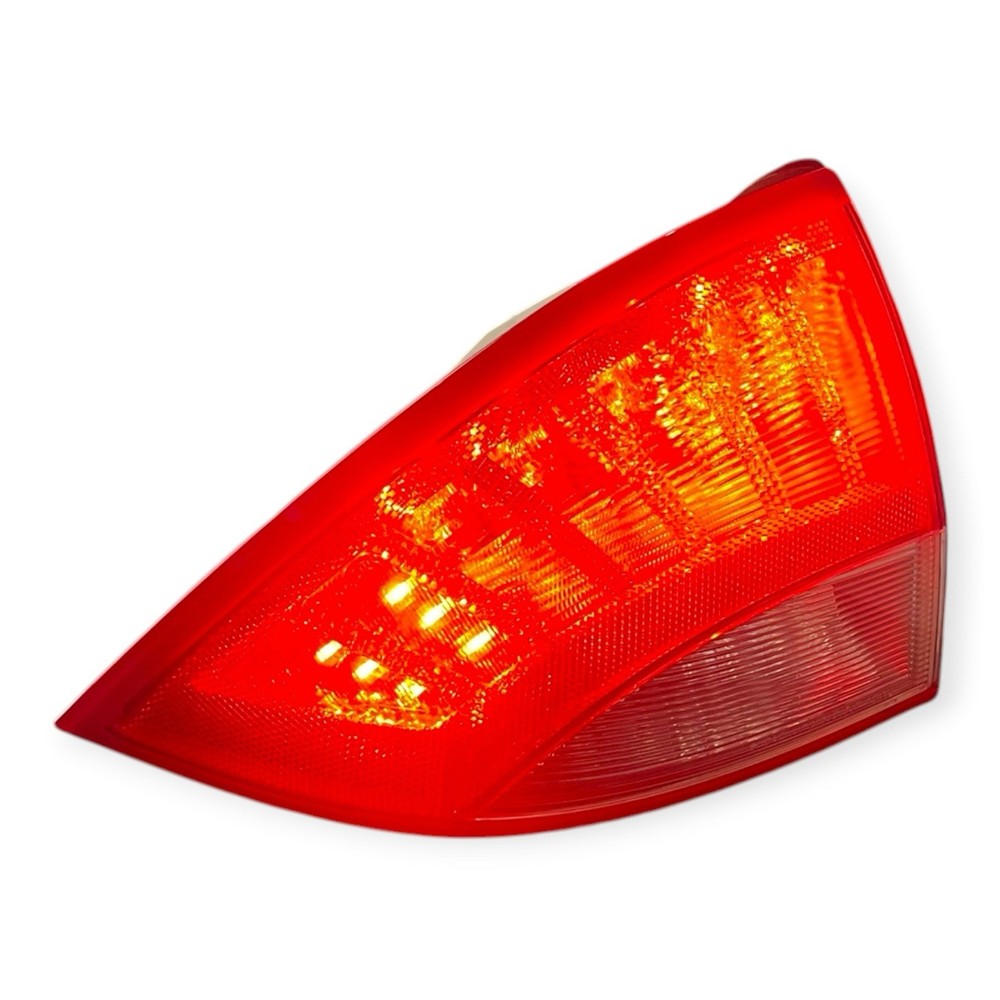 2010 2011 Mercury Milan LH Driver Tail Light, Tested, Working