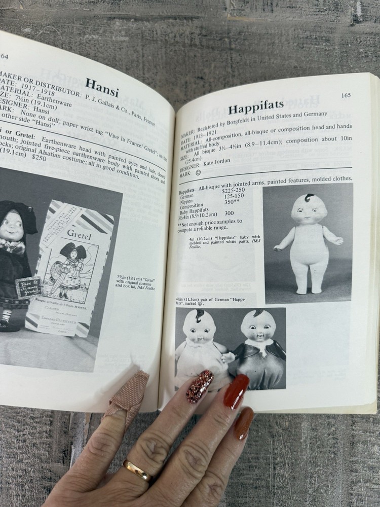 Blue Book Dolls & Values Book 5