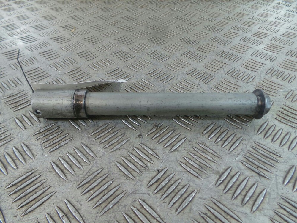 2010 HONDA CBR Front Spindle