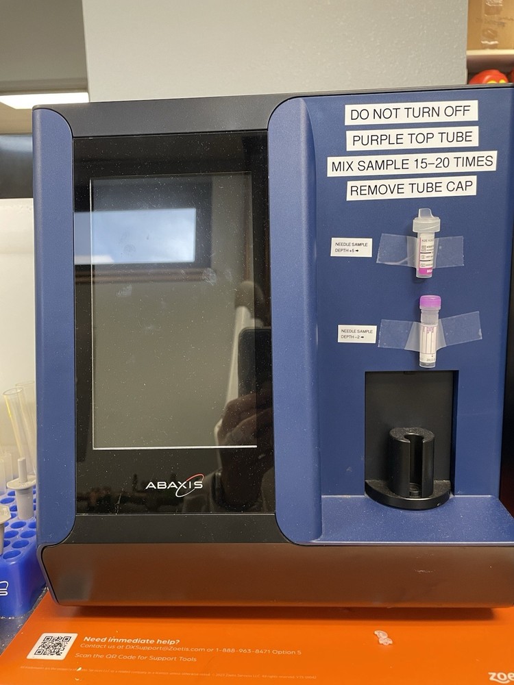 Abaxis VetScan HM5 Veterinary Hematology Analyzer